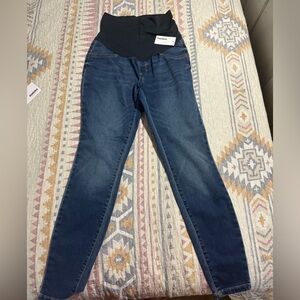 Maternity jeggings pants NWT